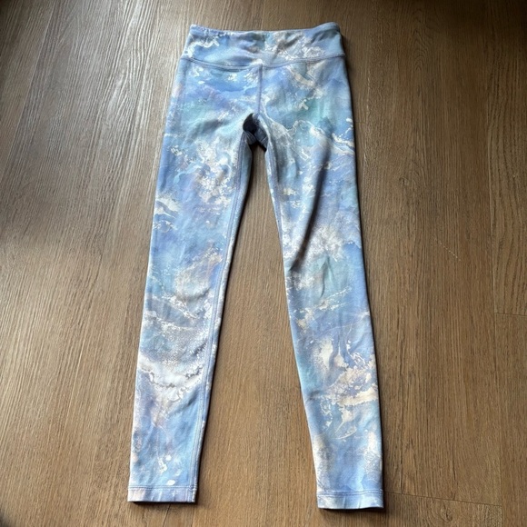 Athleta Girl High Rise Printed Chit Chat Tight Leggings Size Small/ 7 - Picture 1 of 9